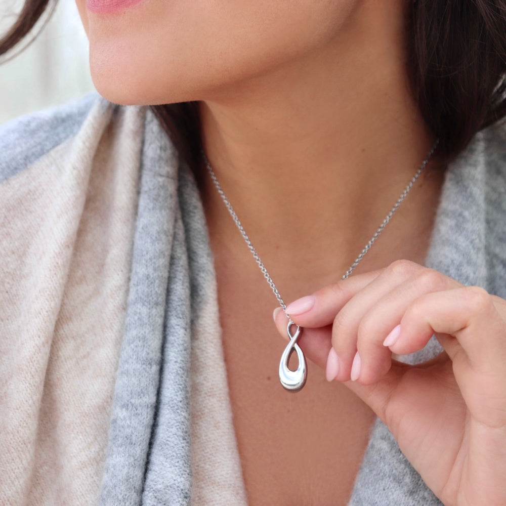Infinity Loop Pendant